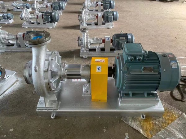 WRY系列(lie)新一代高(gāo)效節能循(xún)環油泵