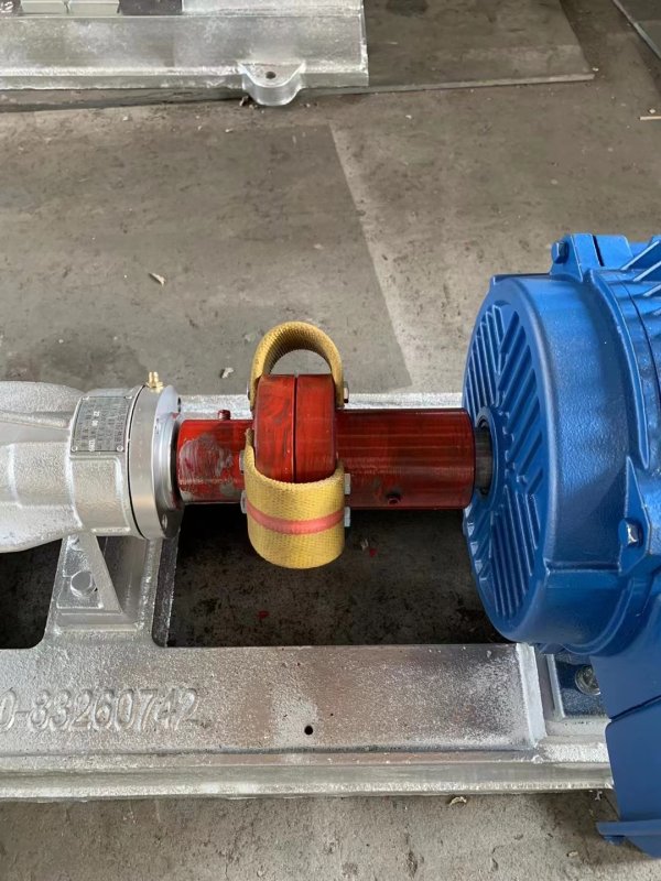 無錫(xī)一方泵業(ye) 導熱油泵(bèng)配件聯軸(zhou)器